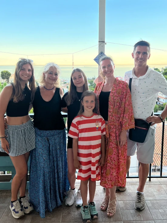 Familia contenta