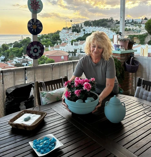 Paloma mesa terraza